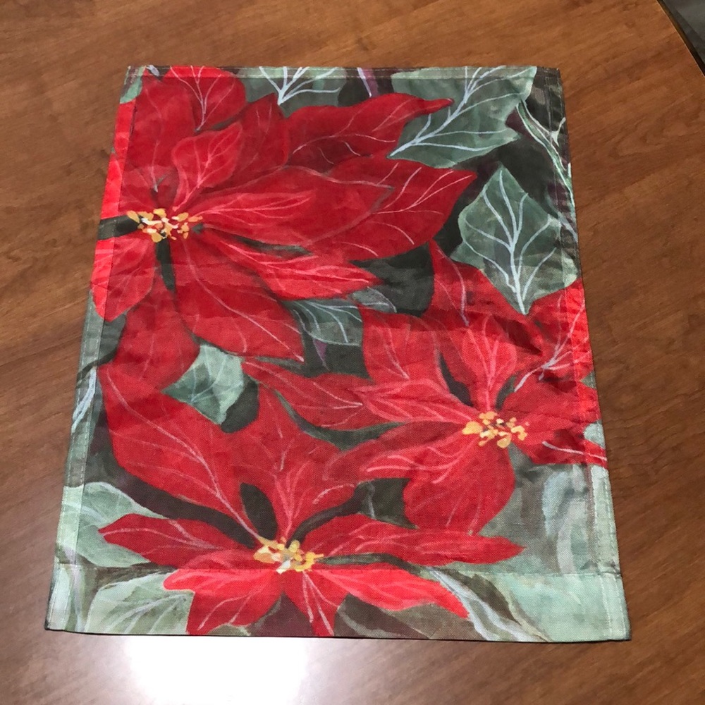 Garden flag, Christmas poinsettias.